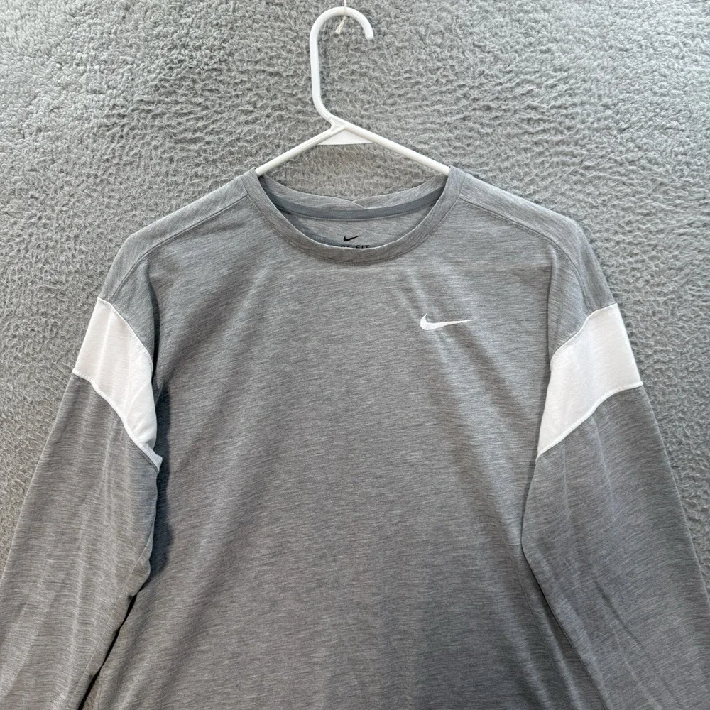 Nike Shirt Womens Small Gray‎ White Dri Fit Long Sleeve Small Swoosh Athleisure